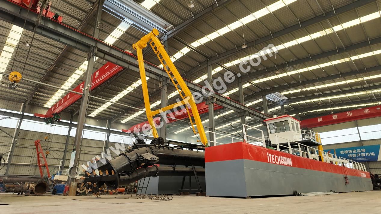 Large - scale cutter - suction dredgers