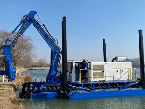 Amphibious Multifunctional Dredger AMD450