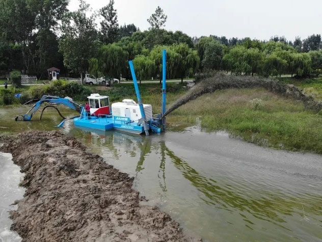  Amphibious Multifunctional Dredger AMD220 